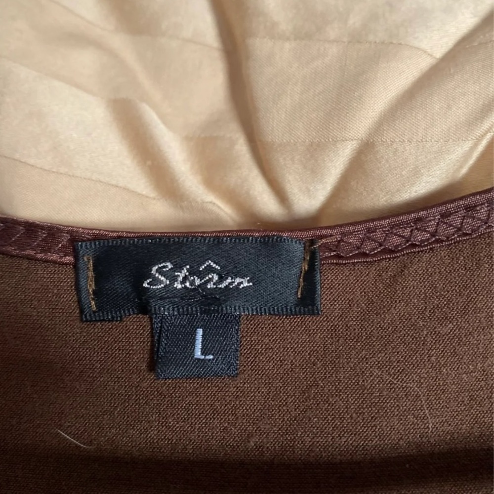 Tank top - Picture 3 of 3